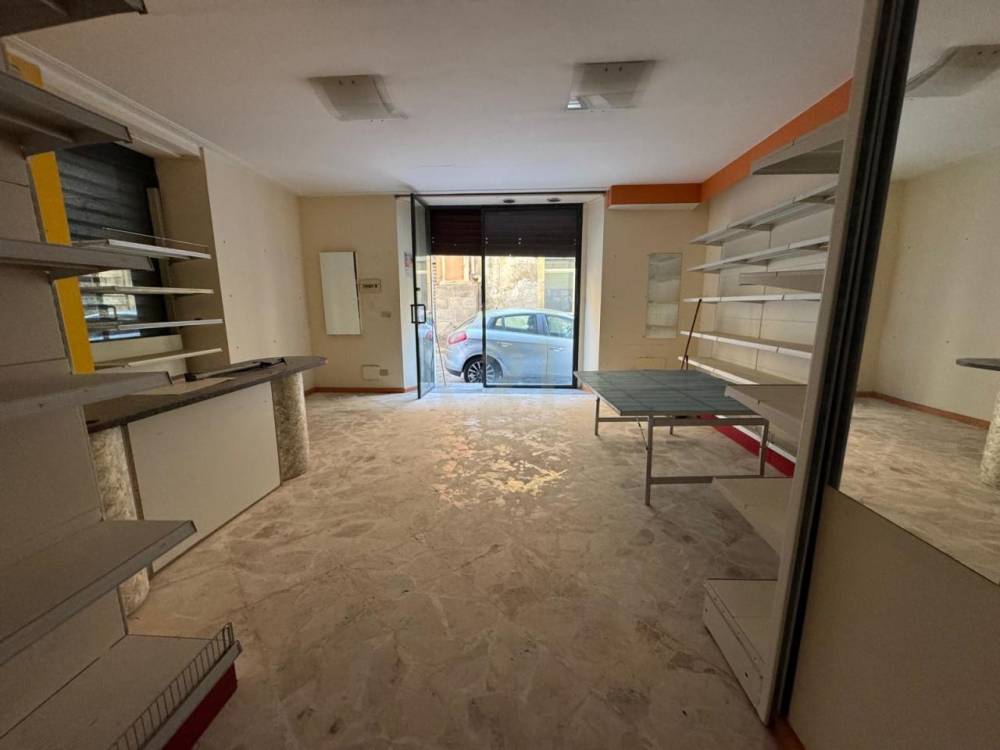 locale commerciale in affitto ad Acireale in zona Centro Storico
