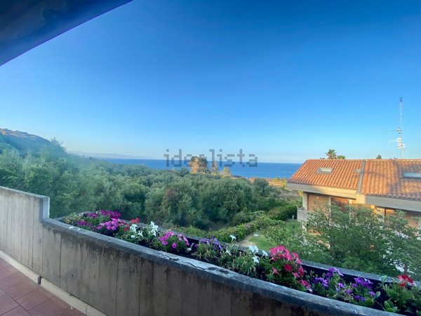 appartamento in affitto ad Acireale