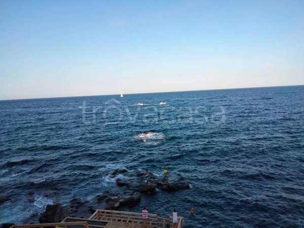 appartamento in affitto ad Acireale in zona Santa Caterina
