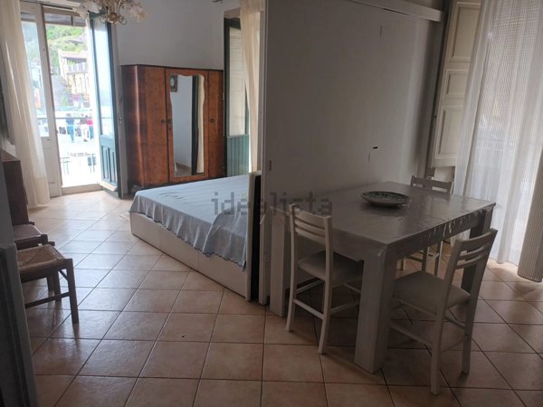 appartamento in affitto ad Acireale in zona Santa Maria la Scala