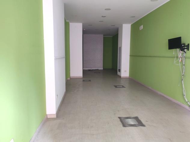 locale commerciale in affitto ad Acireale