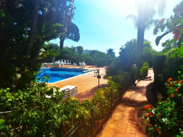 appartamento in affitto ad Acireale in zona Capo Mulini