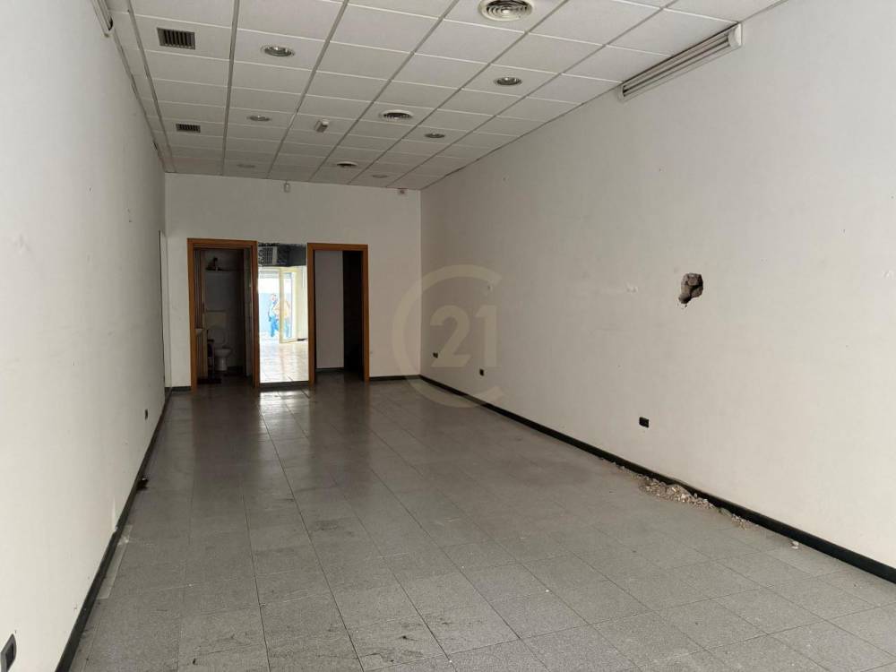 locale commerciale in affitto ad Acireale in zona Centro Storico