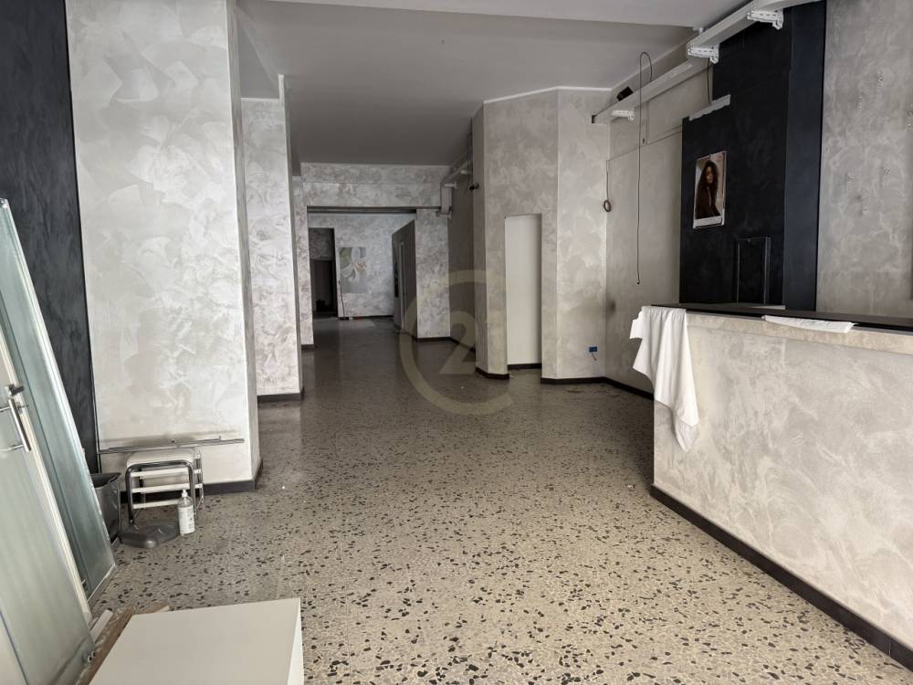 locale commerciale in affitto ad Acireale in zona Centro Storico