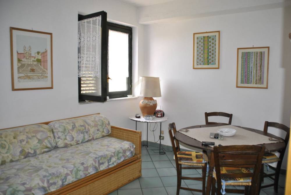 appartamento in affitto ad Acireale in zona Santa Tecla