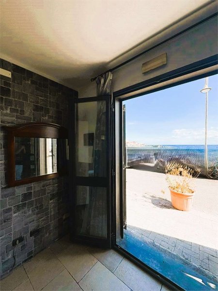 appartamento in affitto ad Acireale in zona Santa Caterina