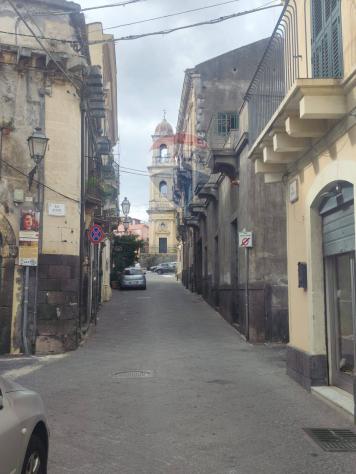 locale commerciale in affitto ad Acireale in zona Centro Storico