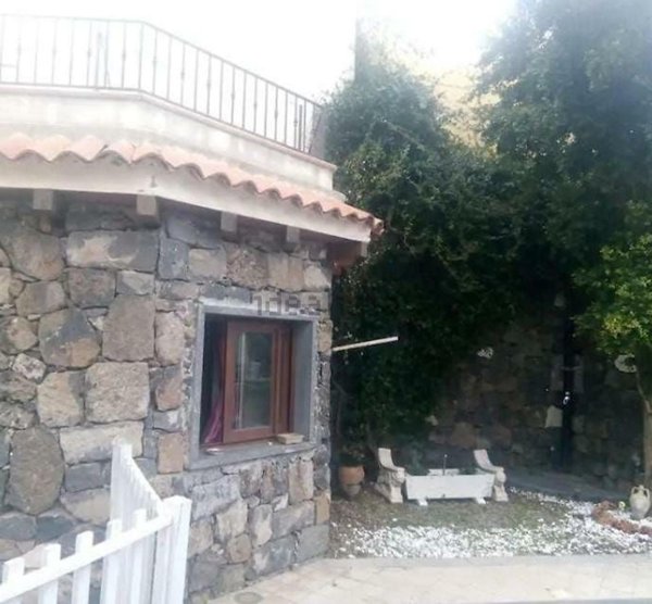 appartamento in affitto ad Acireale in zona Centro Storico