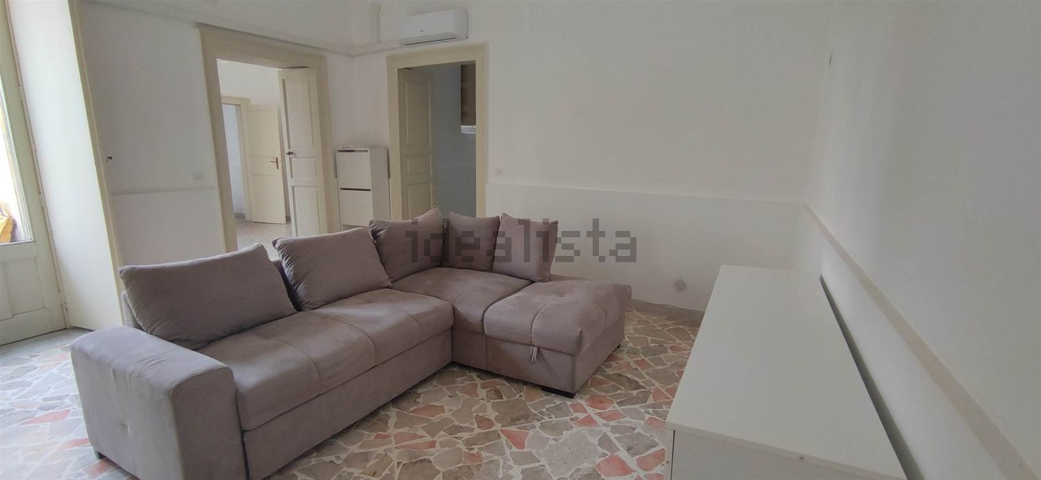 appartamento in affitto ad Acireale in zona Centro Storico