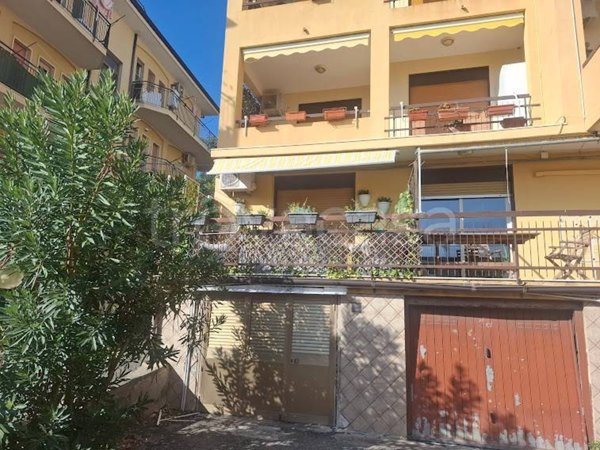 appartamento in affitto ad Acireale in zona Capo Mulini