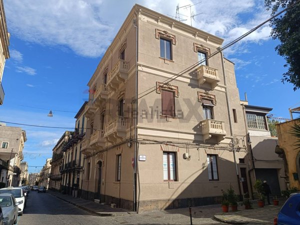 ufficio in affitto ad Acireale