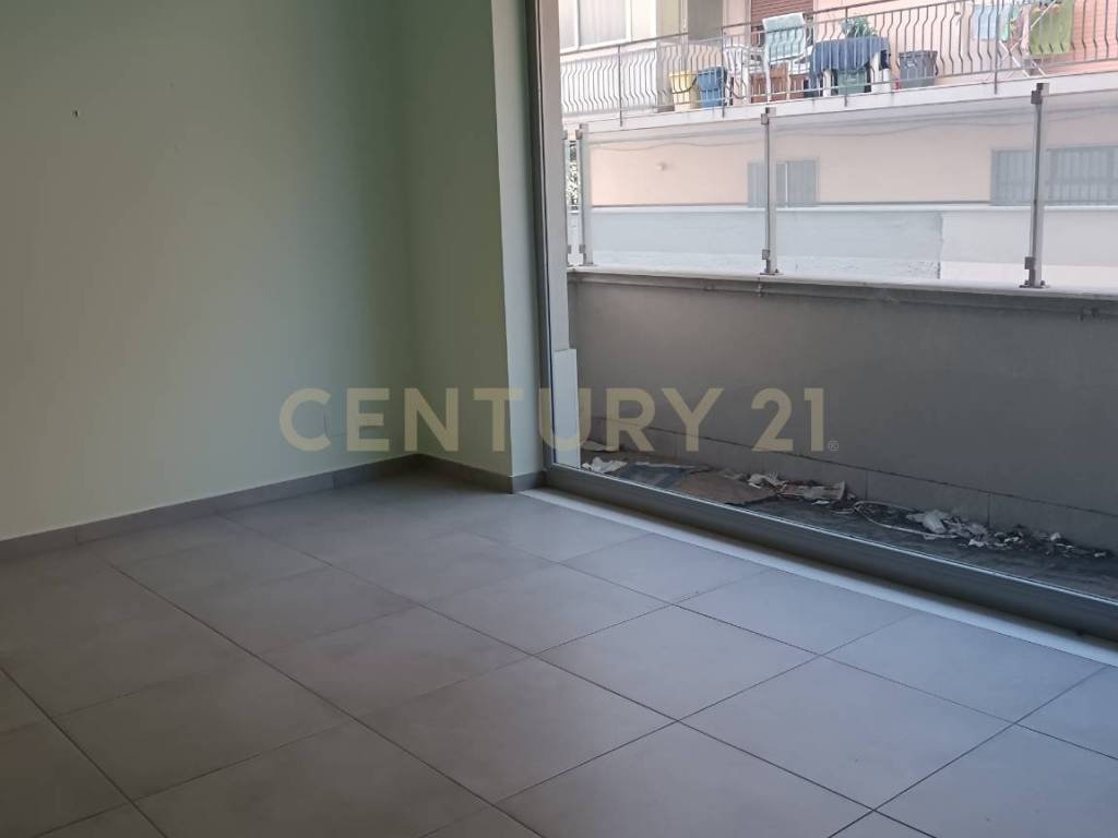 negozio in affitto ad Acireale in zona San Giovanni