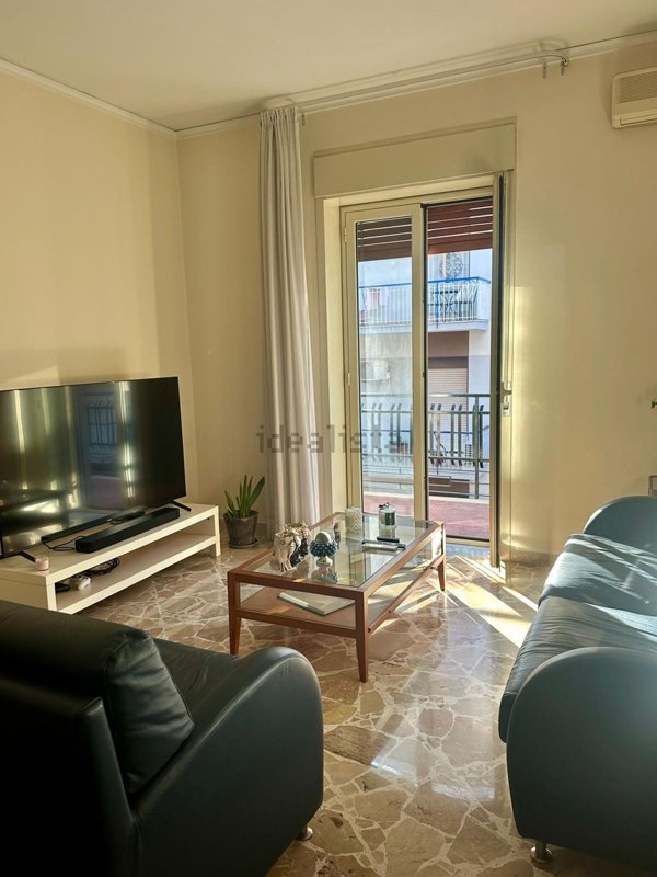 appartamento in affitto ad Acireale