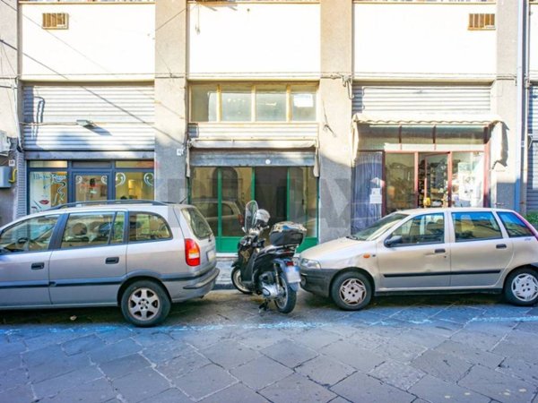negozio in affitto ad Acireale in zona Centro Storico