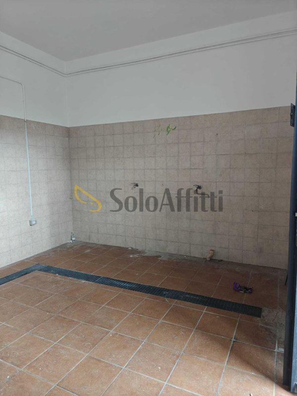 negozio in affitto ad Acireale in zona Centro Storico