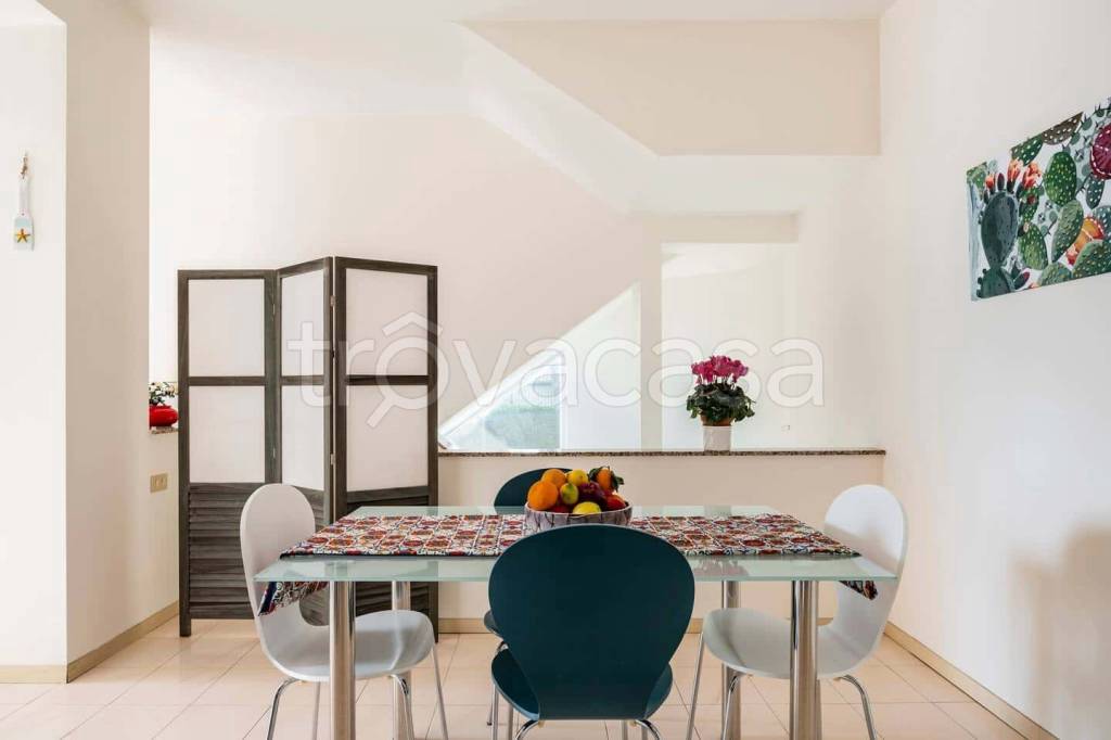 appartamento in affitto ad Acireale