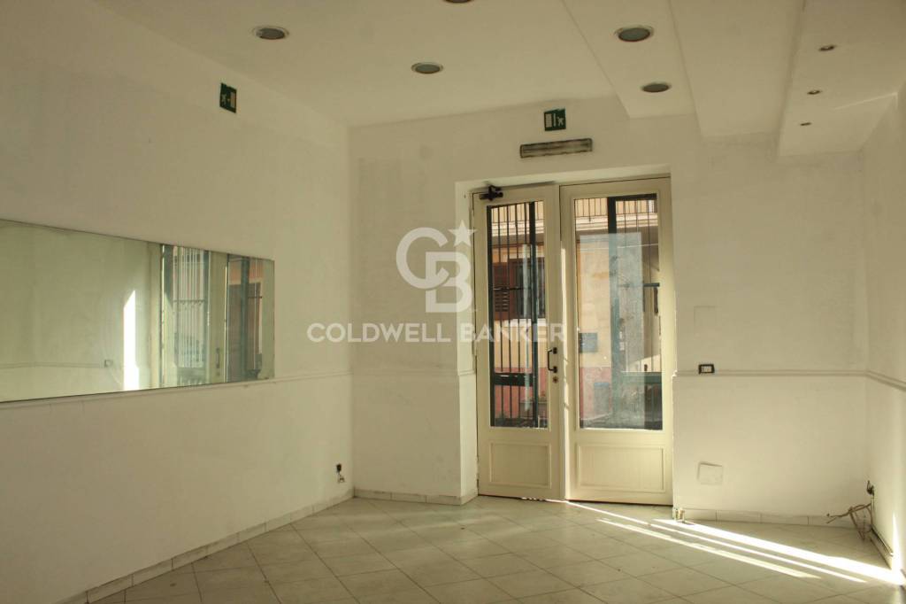 negozio in affitto ad Acireale