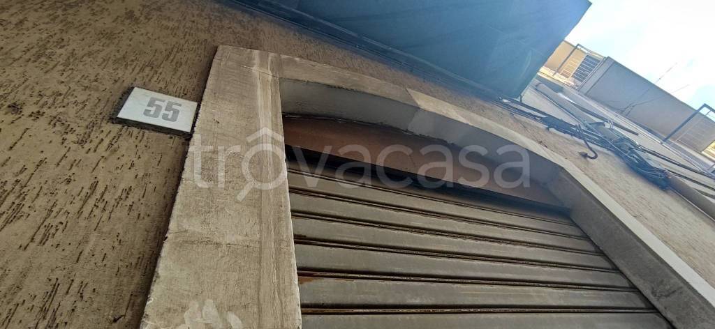 negozio in affitto ad Acireale in zona Centro Storico