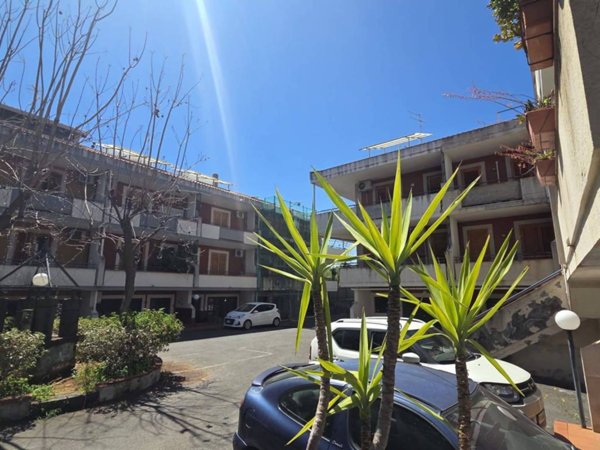 appartamento in affitto ad Acireale in zona Piano d'Api