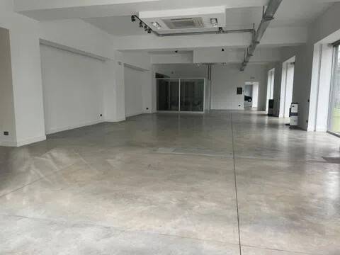 negozio in affitto ad Acireale in zona Piano d'Api