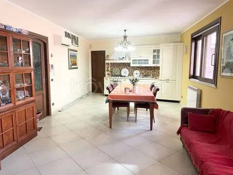 appartamento in affitto ad Acireale in zona Santa Tecla