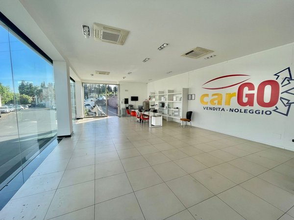 locale commerciale in affitto ad Acireale in zona San Cosmo