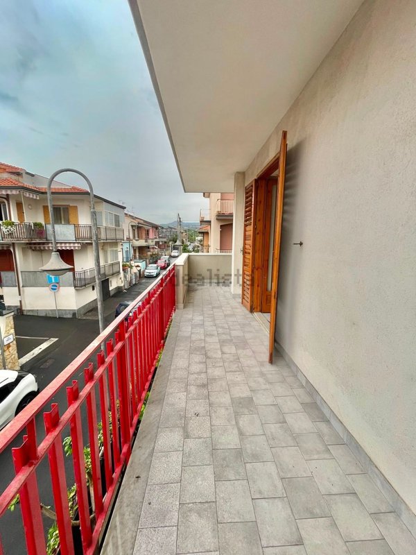 appartamento in affitto ad Acireale in zona Stazzo