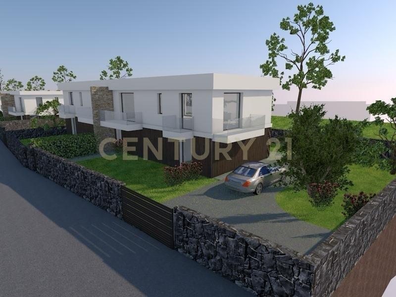 casa indipendente in affitto ad Aci Sant'Antonio in zona Lavina