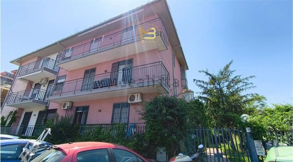 appartamento in affitto ad Aci Sant'Antonio