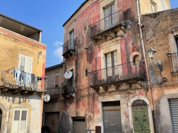 appartamento in affitto ad Adrano