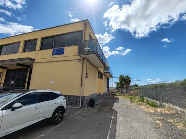 ufficio in affitto a Belpasso