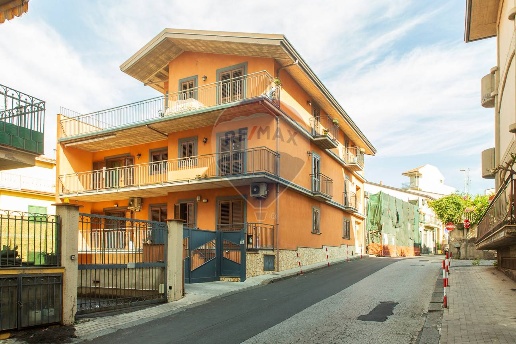 casa indipendente in affitto a Belpasso