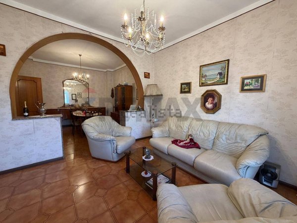 casa indipendente in affitto a Belpasso