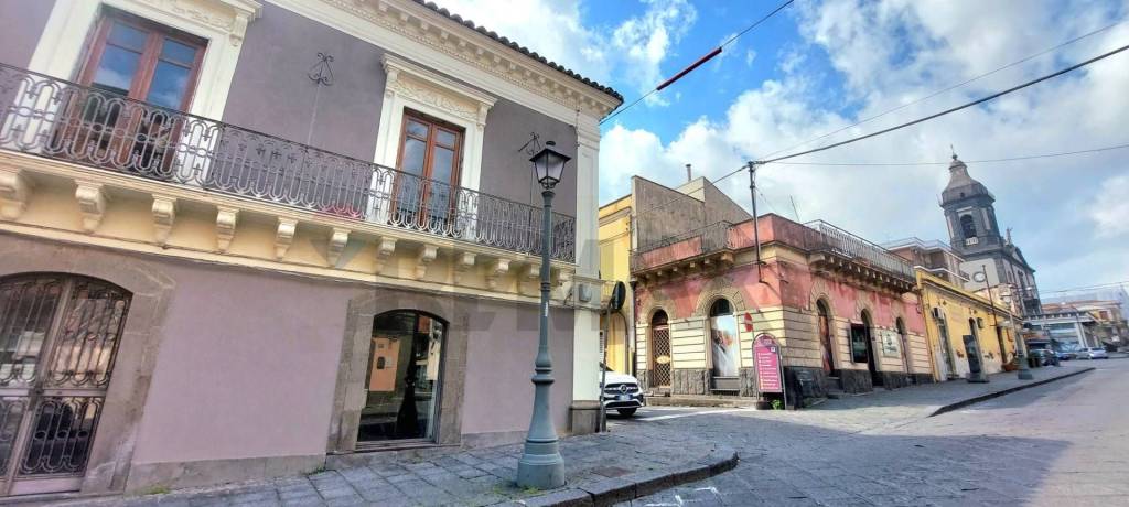 negozio in affitto a Belpasso