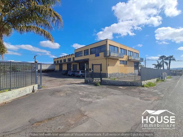 locale commerciale in affitto a Belpasso