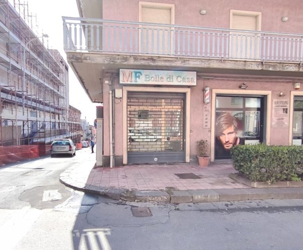negozio in affitto a Belpasso