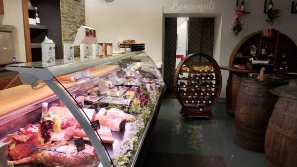 negozio in affitto a Belpasso