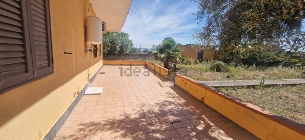 casa indipendente in affitto a Belpasso