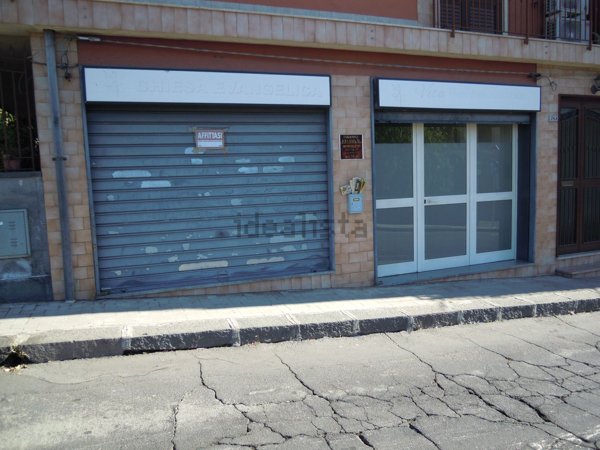 locale commerciale in affitto a Belpasso