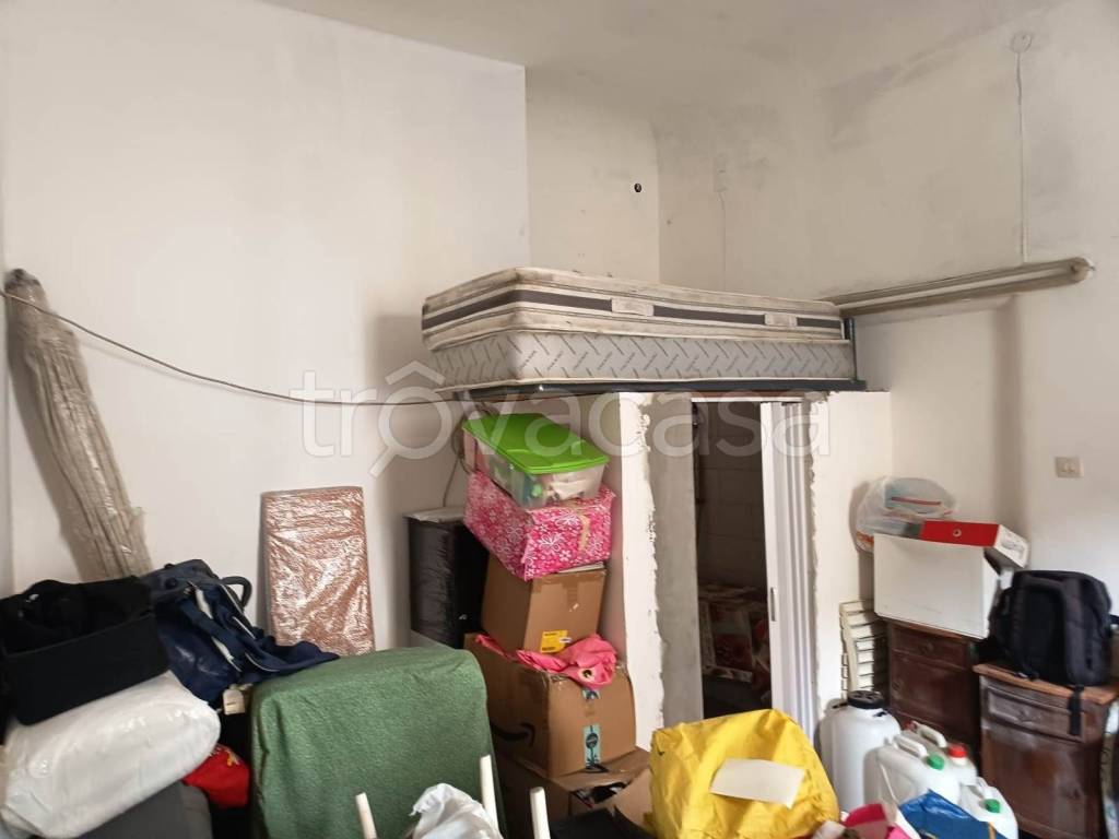 negozio in affitto a Belpasso