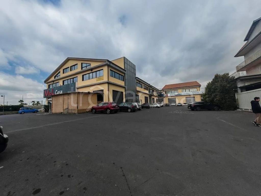 ufficio in affitto a Biancavilla