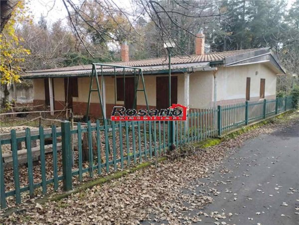 casa indipendente in affitto a Biancavilla