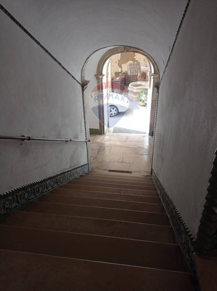 locale commerciale in affitto a Caltagirone