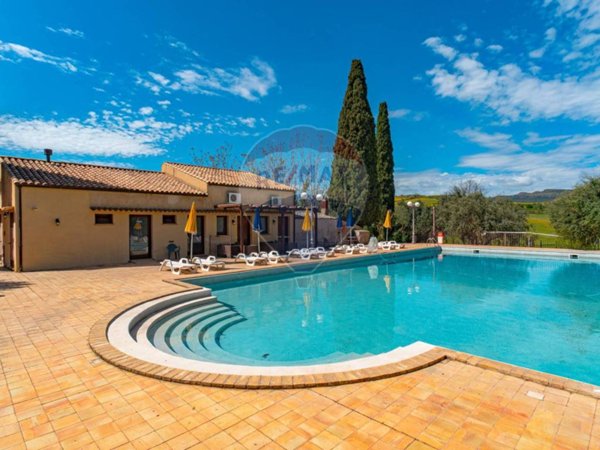 negozio in affitto a Caltagirone