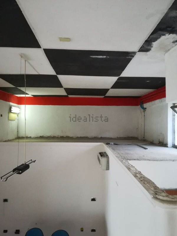 locale commerciale in affitto a Caltagirone