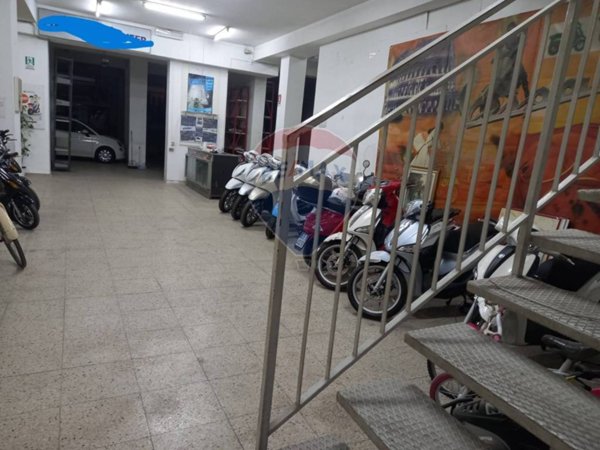 negozio in affitto a Caltagirone