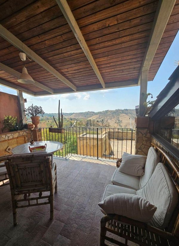 appartamento in affitto a Caltagirone