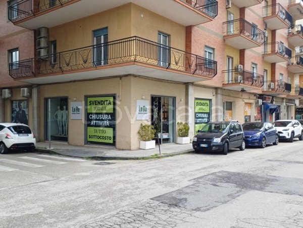 negozio in affitto a Caltagirone