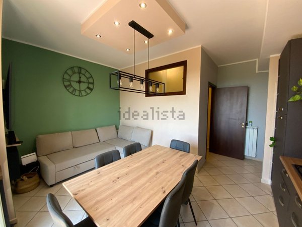 appartamento in affitto a Camporotondo Etneo