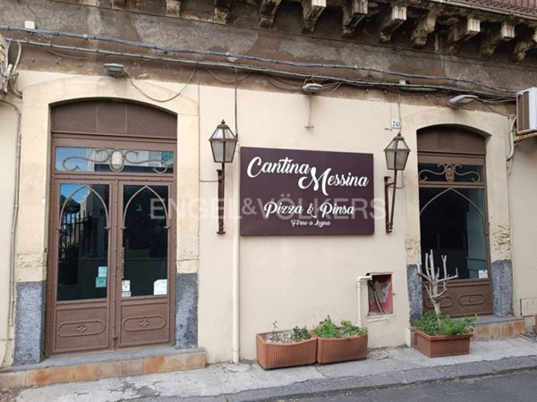negozio in affitto a Catania